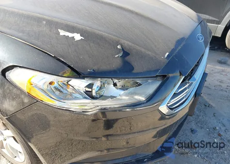 2017 Ford Fusion S z USA, uszkodzony, nr VIN 3FA6P0G72HR301153